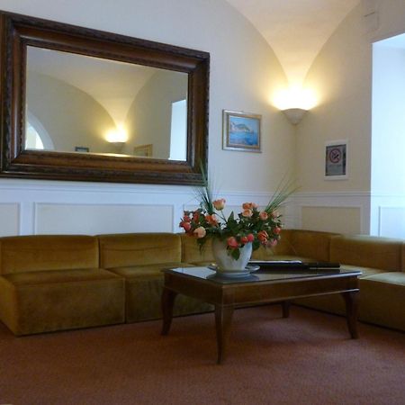Hotel Plaza Salerno Bagian luar foto