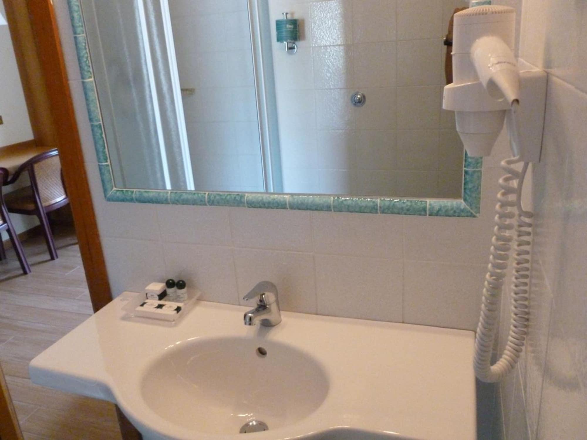 Hotel Plaza Salerno Bagian luar foto
