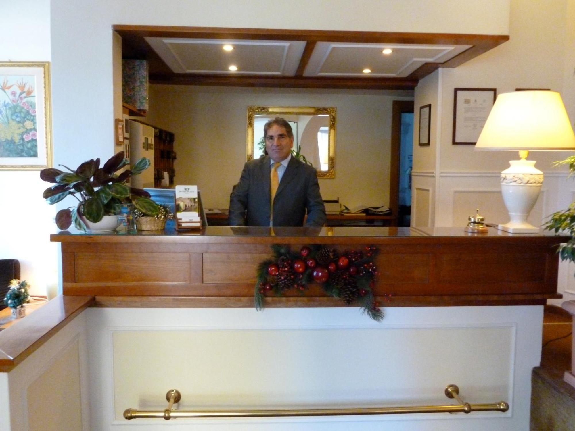 Hotel Plaza Salerno Bagian luar foto
