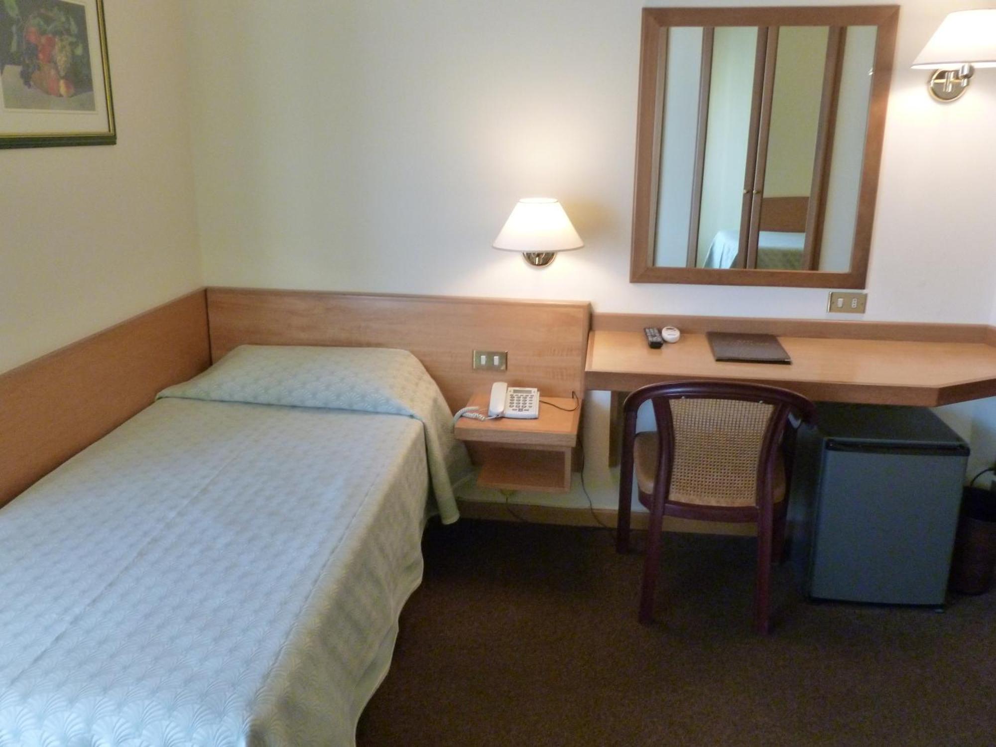 Hotel Plaza Salerno Bagian luar foto